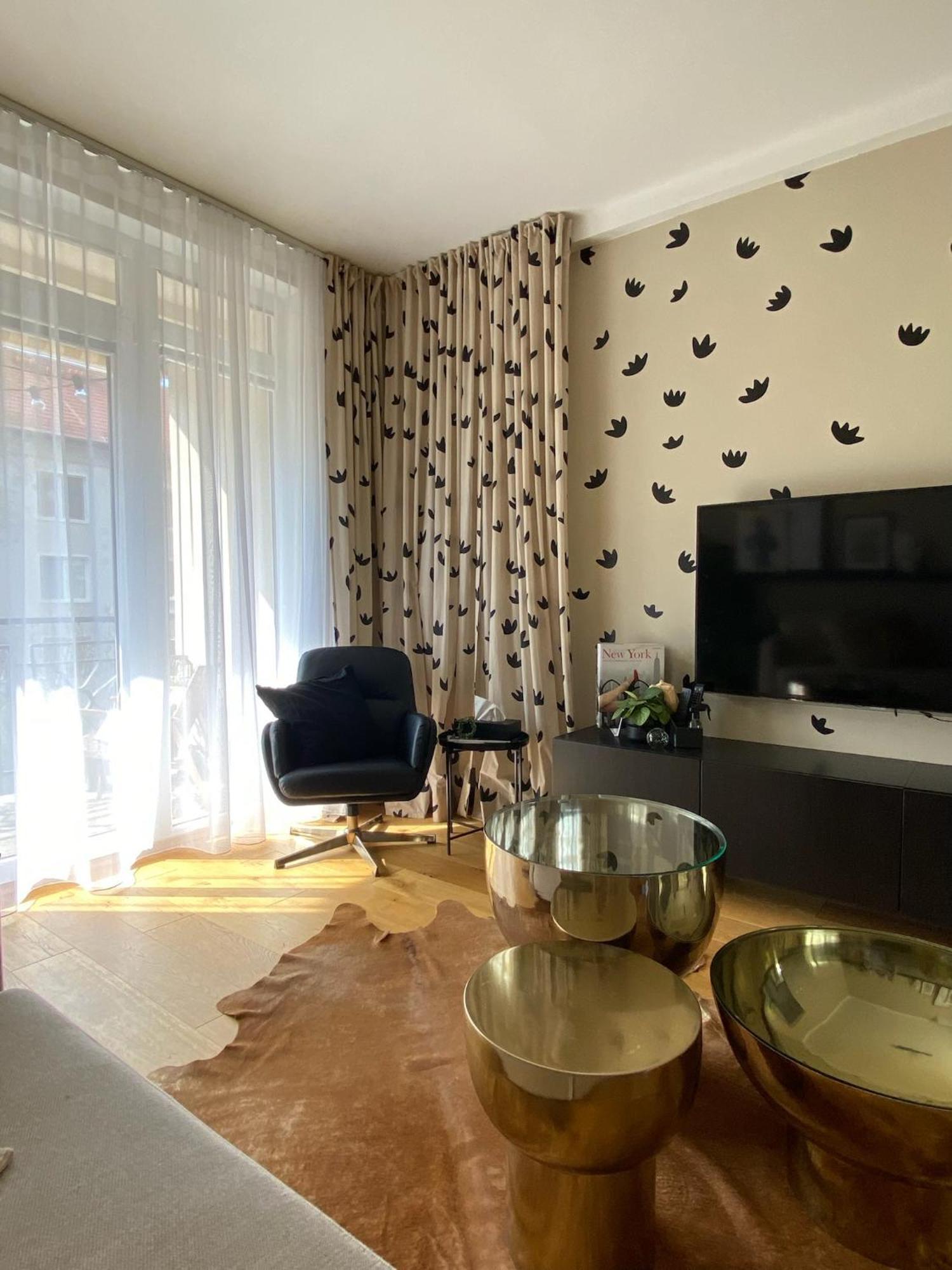 Sweet Home By Zoom Apartments Pressburg Exterior foto